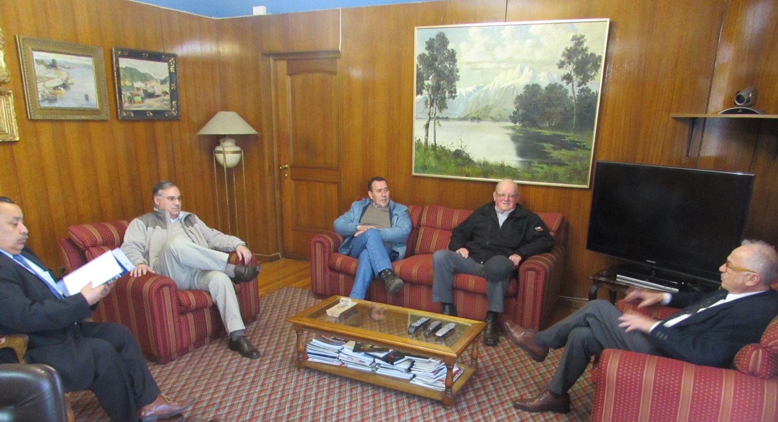 Reunión Gobernador de Osorno