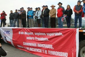 Lideres gremiales en Peaje Angostura